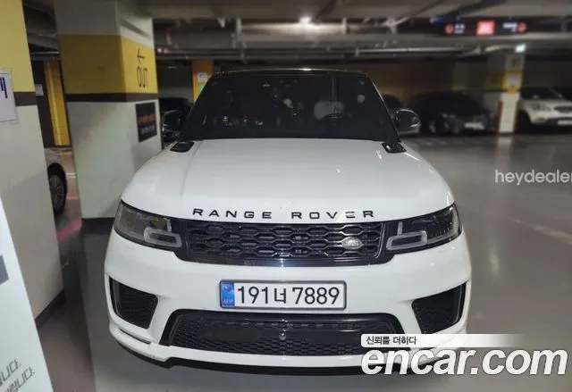 LAND ROVER RANGE ROVER SPORT 2019 — 60 422 км, белый, Корея — под ключ — фото 1