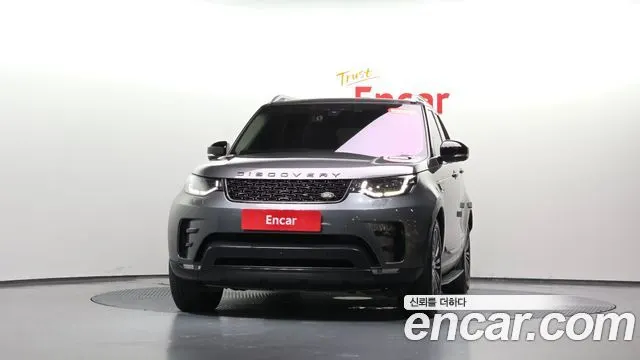 LAND ROVER DISCOVERY 5 2018 — 152 950 км, серый, Корея — под ключ — фото 3