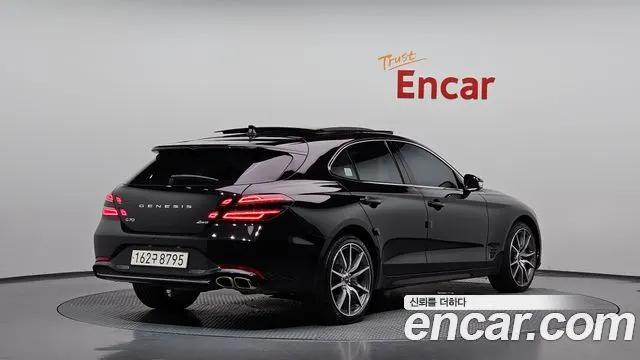 GENESIS SHOOTING BRAKE 2023