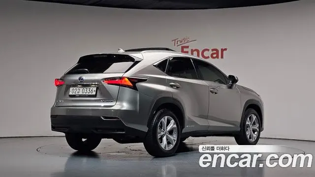 LEXUS NX300H — из Кореи под ключ