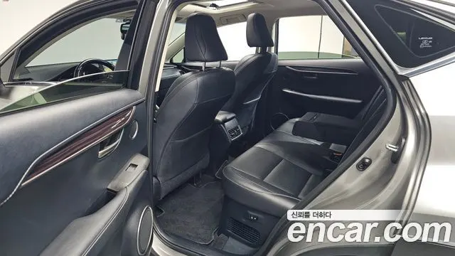 LEXUS NX300H 2016 — 87 534 км, светло-золотистый, Корея — под ключ — фото 12