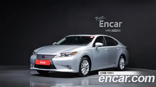 LEXUS ES300H — из Кореи под ключ