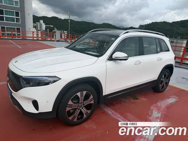 MERCEDES-BENZ EQB X243 2026