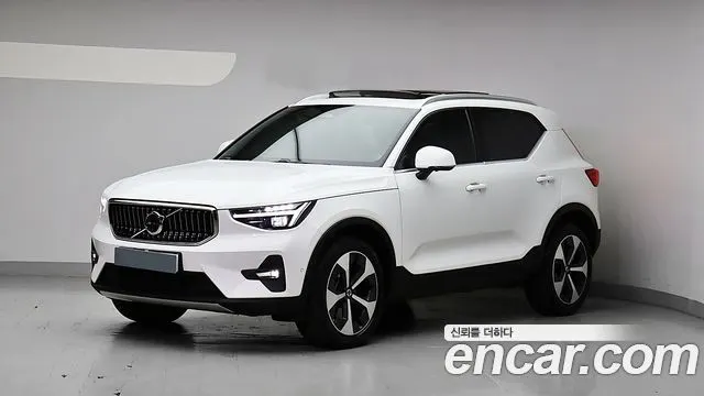 VOLVO XC40 — из Кореи под ключ