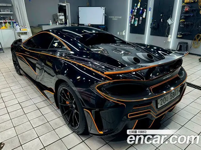 MCLAREN 600LT 2019 — 12 732 км, серебристо-серый, Корея — под ключ — фото 2