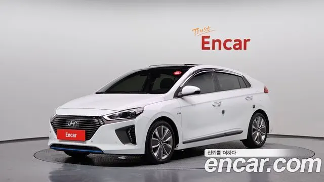 HYUNDAI IONIQ HYBRID 2016