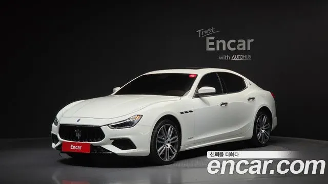MASERATI GHIBLI 2021