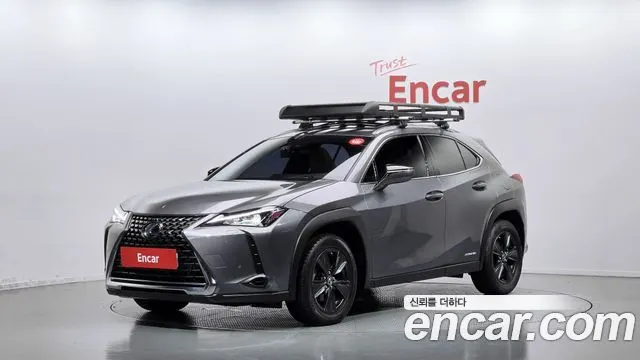LEXUS UX250H 2021