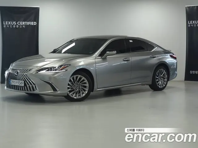 LEXUS ES300H — из Кореи под ключ