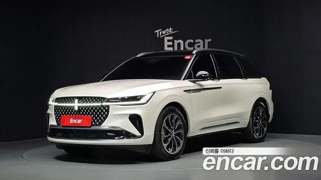 LINCOLN NAUTILUS 2024