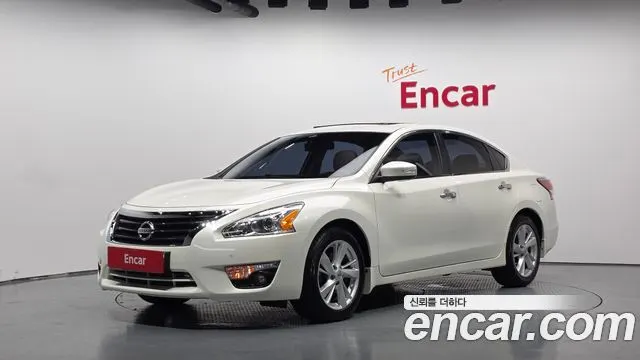 NISSAN ALTIMA — из Кореи под ключ