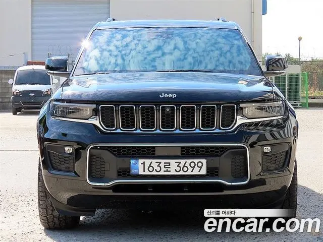 JEEP GRAND CHEROKEE 2022 — 66 100 км, чёрный, Корея — под ключ — фото 11