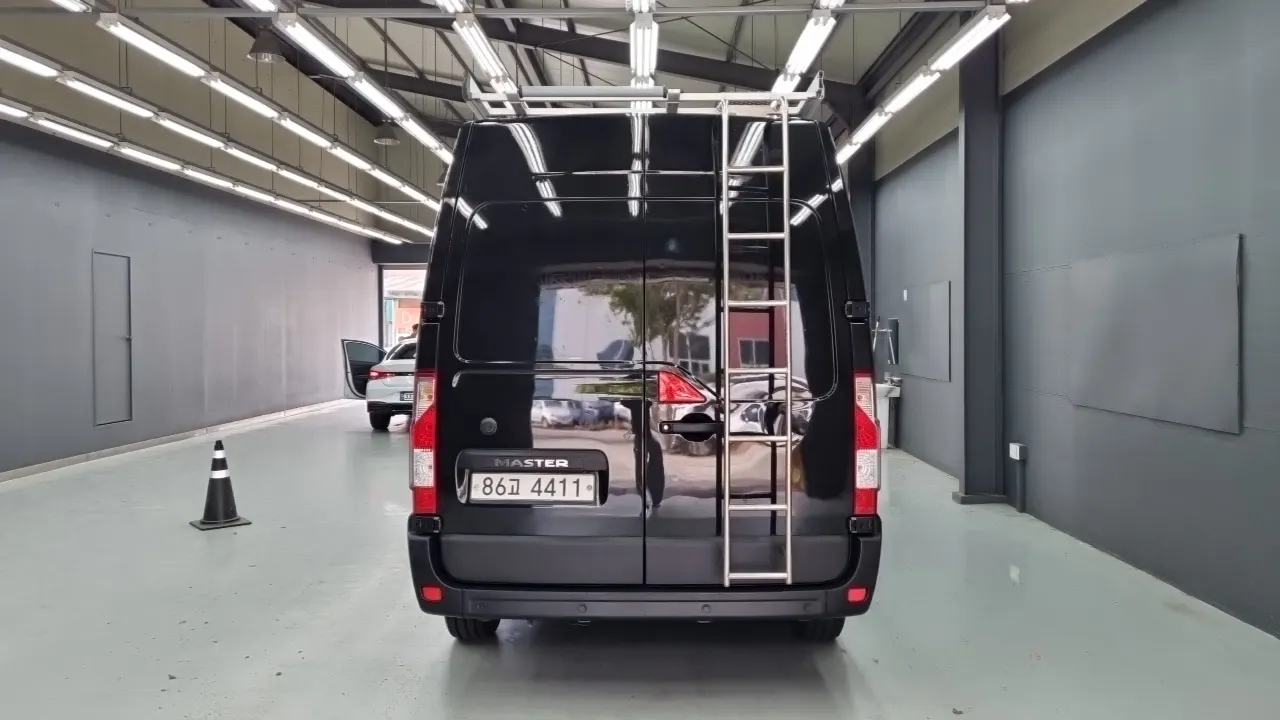 RENAULT KOREA MASTER 2019 — 53 000 км, чёрный, Корея — под ключ — фото 4