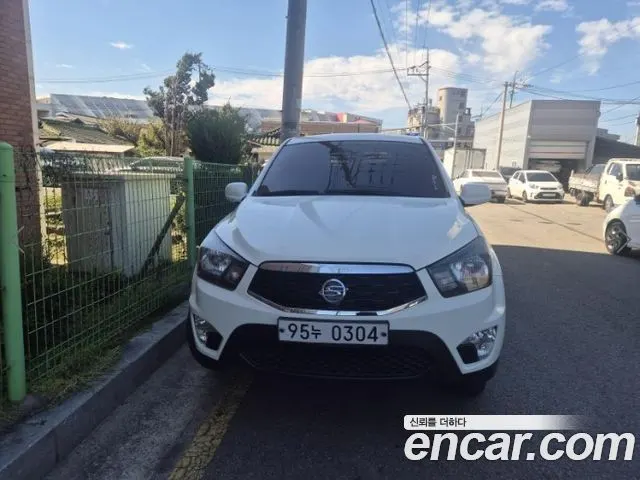 KGM KORANDO SPORTS 2018 — 191 388 км, белый, Корея — под ключ — фото 1