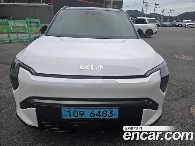 KIA EV3 2025
