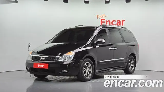 KIA CARNIVAL R 2014