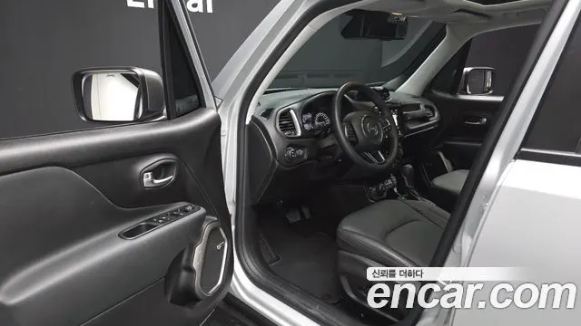 JEEP RENEGADE 2021 — 11 814 км, серебристо-серый, Корея — под ключ — фото 10