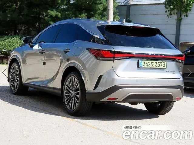 LEXUS RX350H 2026 — 13 682 км, серебристо-серый, Корея — под ключ — фото 3