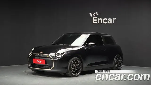MINI COOPER ELECTRIC 2024