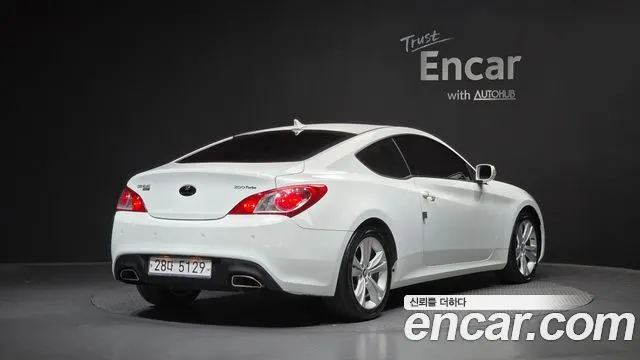 HYUNDAI GENESIS COUPE 2010