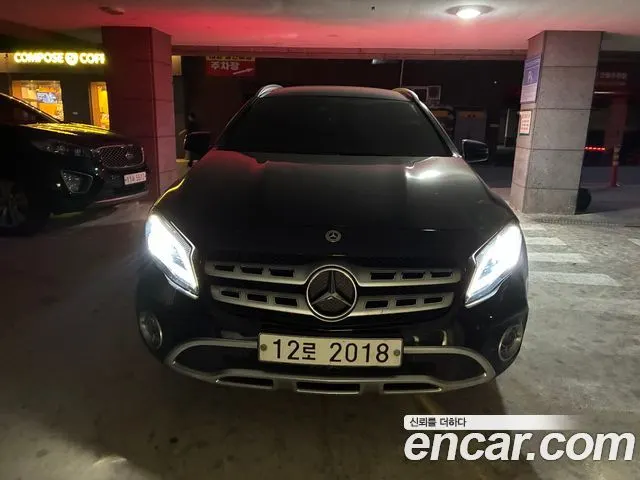 MERCEDES-BENZ GLA-CLASS X156 2019