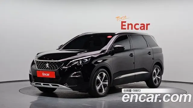 PEUGEOT 5008 2019