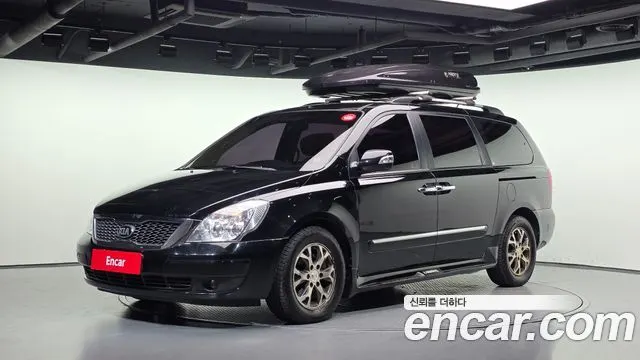 KIA CARNIVAL R 2014