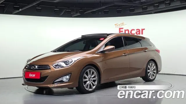 HYUNDAI I40 2012