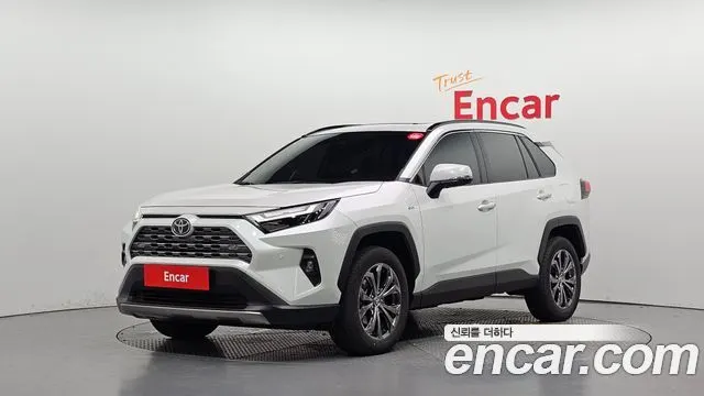 TOYOTA RAV4 — из Кореи под ключ