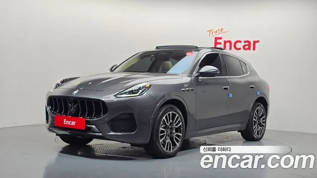 MASERATI GRECALE — из Кореи под ключ