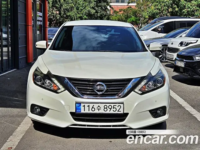 NISSAN ALTIMA — из Кореи под ключ