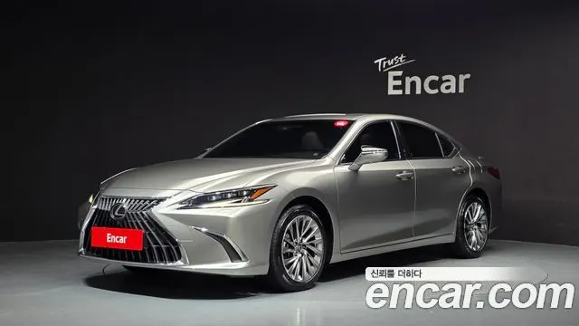 LEXUS ES300H — из Кореи под ключ