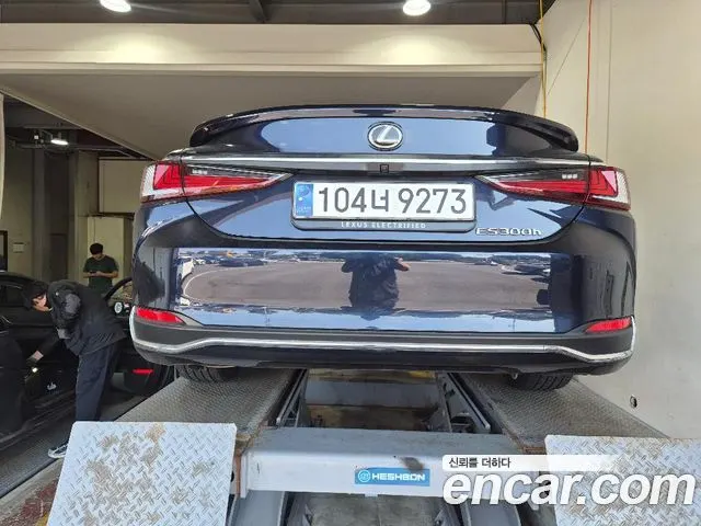 LEXUS ES300H 2023 — 48 488 км, синий, Корея — под ключ — фото 2