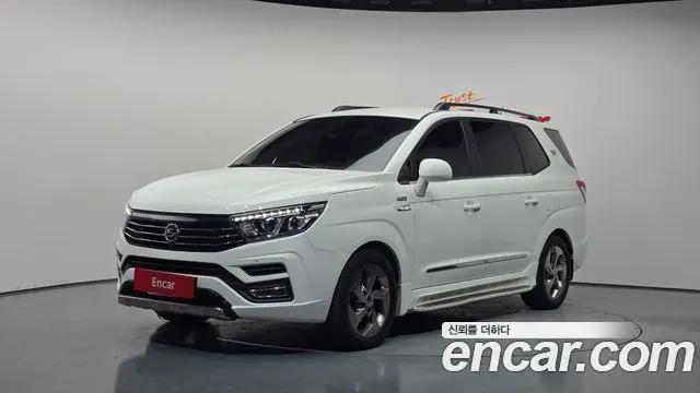 KGM KORANDO TURISMO 2018