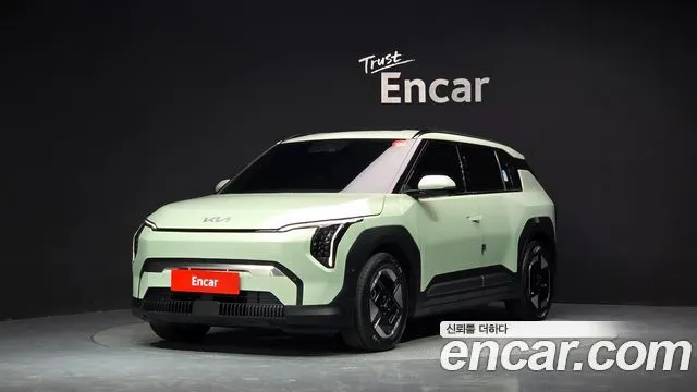 KIA EV3 2025