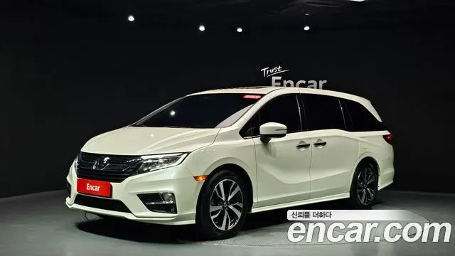 HONDA ODYSSEY — из Кореи под ключ