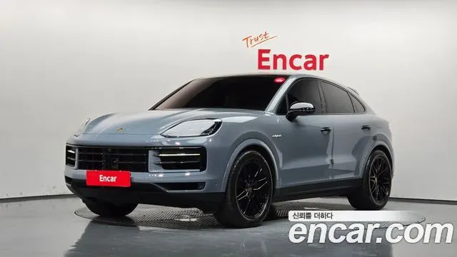 PORSCHE CAYENNE 2024 — 11 945 км, светло-серебристый, Корея — под ключ — фото 1