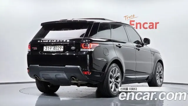 LAND ROVER RANGE ROVER SPORT — из Кореи под ключ