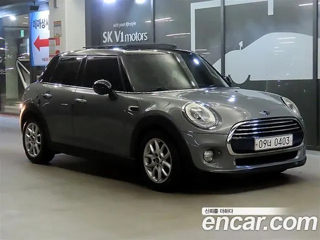MINI COOPER D 2016