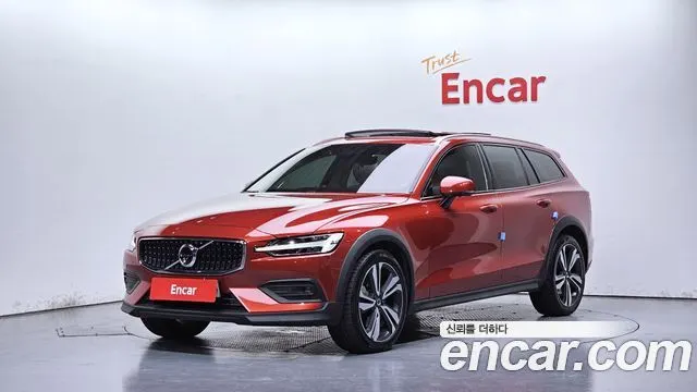 VOLVO V60 CROSS COUNTRY 2020