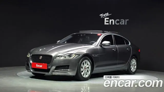 JAGUAR XF 2017