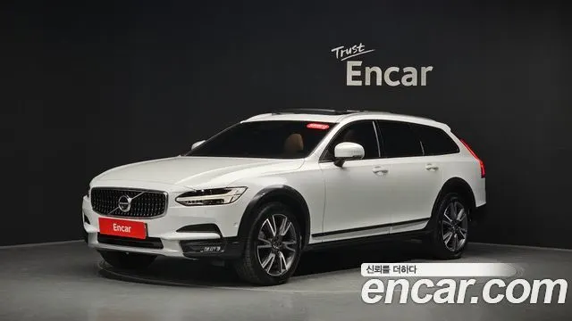 VOLVO V90 CROSS COUNTRY 2018