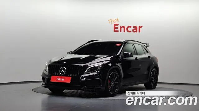 MERCEDES-BENZ GLA-CLASS X156 2016