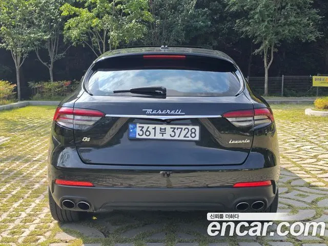 MASERATI LEVANTE — из Кореи под ключ