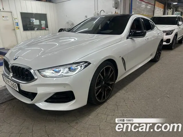 BMW 8 SERIES 2024