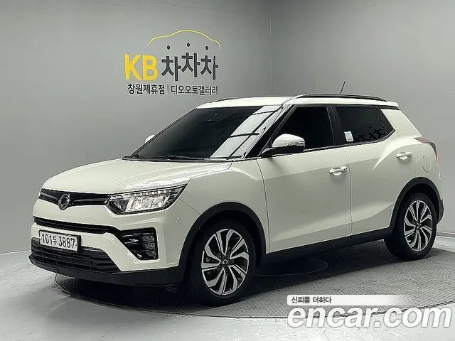KGM VERY NEW TIVOLI 2020
