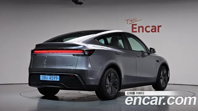 TESLA MODEL Y — из Кореи под ключ