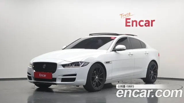 JAGUAR XE 2018