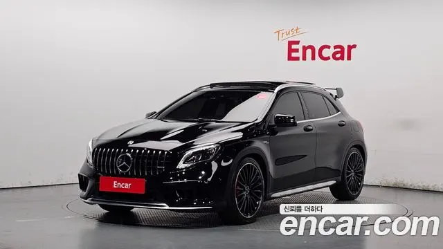 MERCEDES-BENZ GLA-CLASS X156 2019