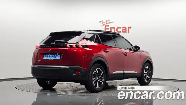 PEUGEOT E-2008 2023